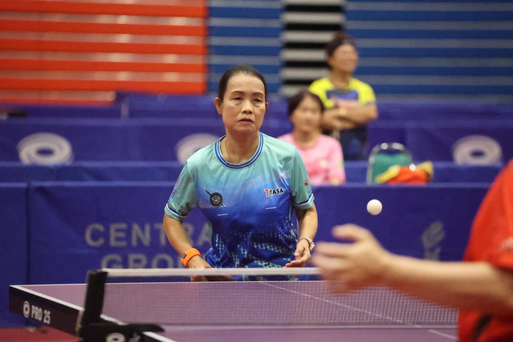 เทคนิคการตี Forehand Loop สไตล์นักกีฬาจีน เคล็ดลับลูกหมุนแรง คม และแม่นระดับโลก